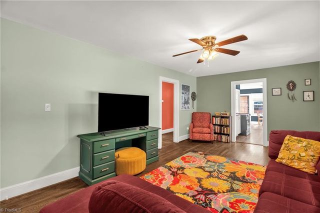 3644 Yadkinville Road, Winston-salem, NC 27106