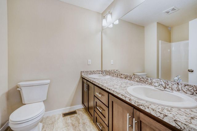 6110 Lakeland Avenue N, Crystal, MN 55428