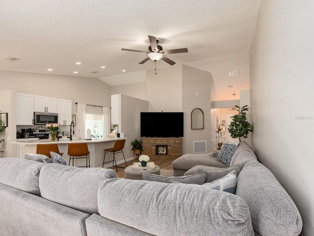 1700 BLUE LAKE COURT, Tarpon Springs, FL 34689