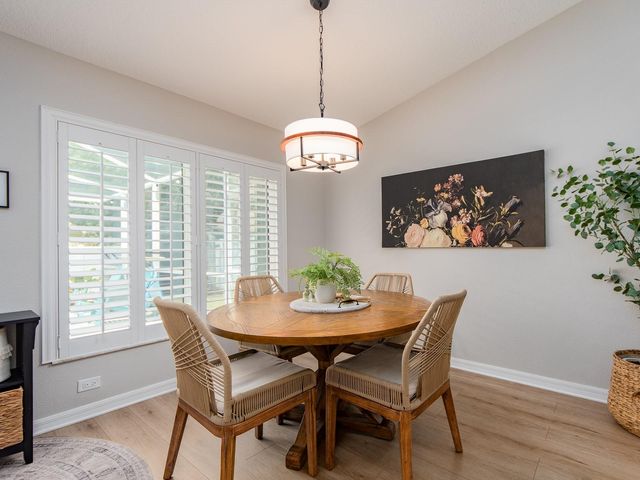 1700 BLUE LAKE COURT, Tarpon Springs, FL 34689