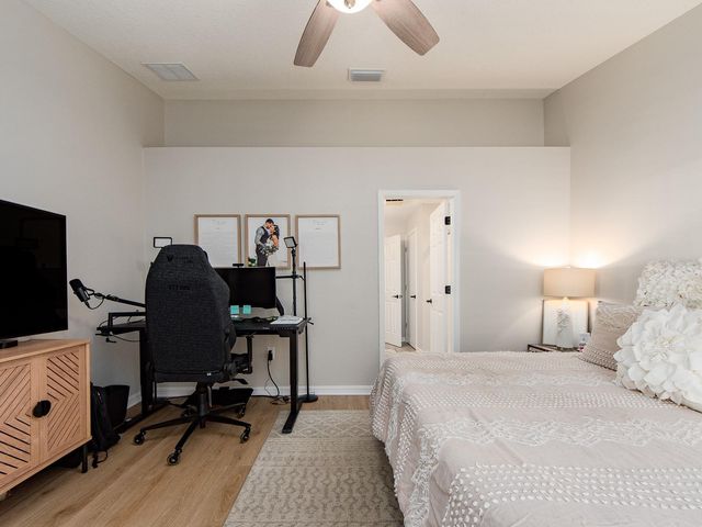 1700 BLUE LAKE COURT, Tarpon Springs, FL 34689