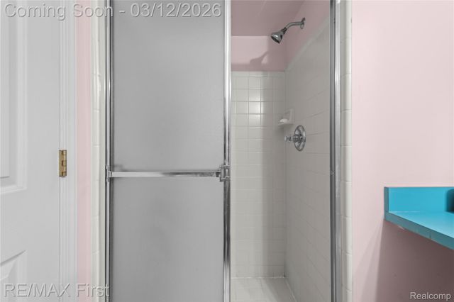 48578 Edgemont Court, Shelby Charter Township, MI 48315