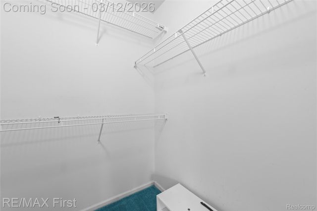 48578 Edgemont Court, Shelby Charter Township, MI 48315