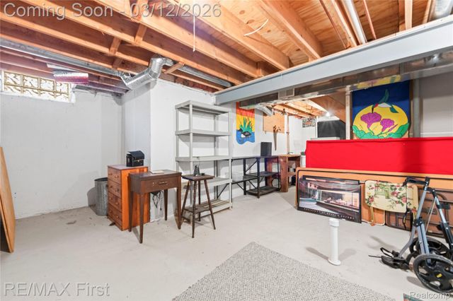 48578 Edgemont Court, Shelby Charter Township, MI 48315