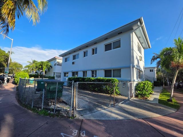 7155 Rue Notre Dame, Miami Beach, FL 33141