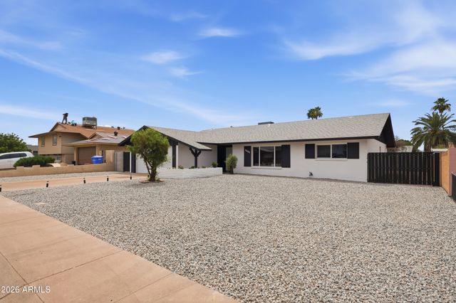 3453 W HEARN Road, Phoenix, AZ 85053