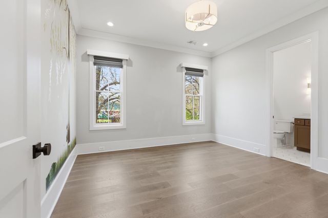 3311 Skyline Dr, Nashville, TN 37215