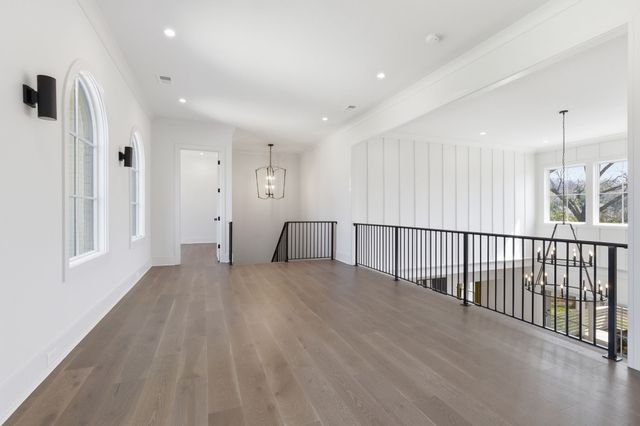 3311 Skyline Dr, Nashville, TN 37215