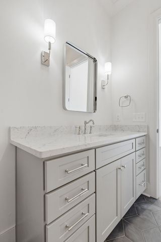 3311 Skyline Dr, Nashville, TN 37215