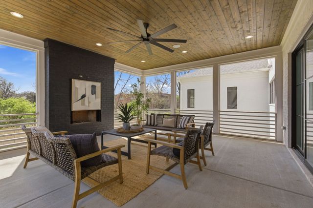 3311 Skyline Dr, Nashville, TN 37215