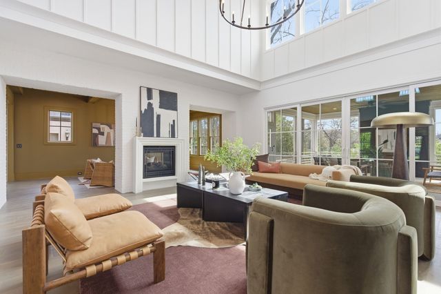 3311 Skyline Dr, Nashville, TN 37215