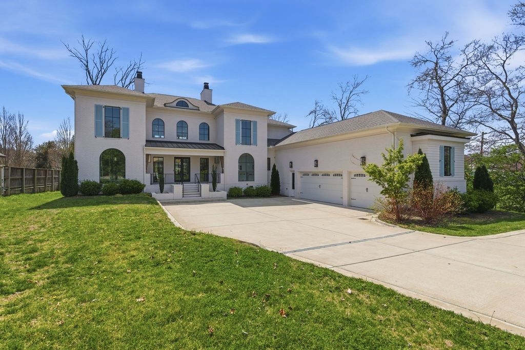 3311 Skyline Dr, Nashville, TN 37215