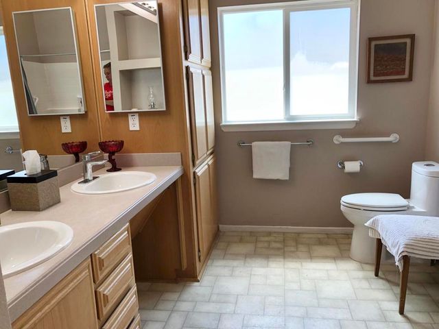 74711 Dillon Road 307, Desert Hot Springs, CA 92241