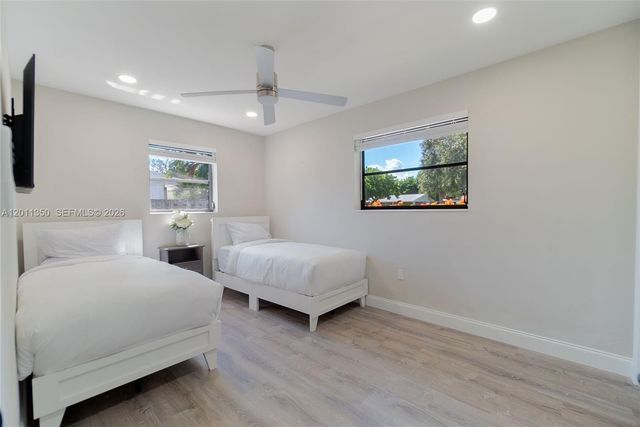 712 Tradewind Dr, North Palm Beach, FL 33408