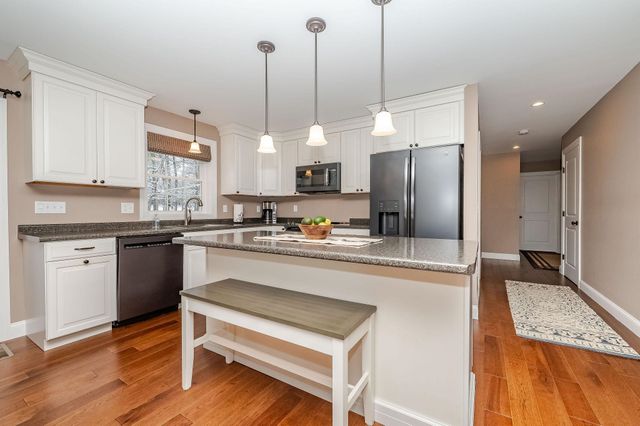 3 Windhaven Road, Rochester, NH 03867