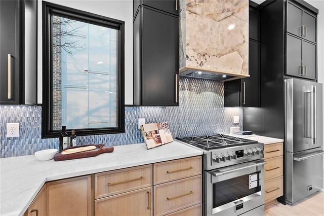 1946 8th Street 1, Atlanta, GA 30341