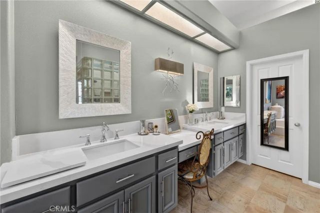 2531 Aquasanta, Tustin, CA 92782