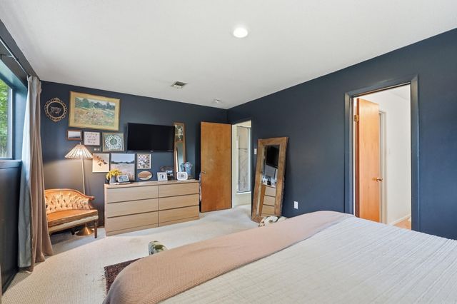 5 Yorktown, Conway, AR 72034