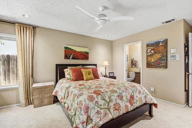 4607 American River Dr, Sacramento, CA 95864