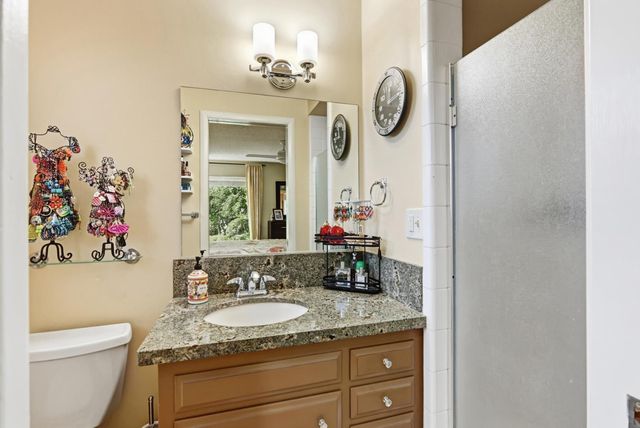 4607 American River Dr, Sacramento, CA 95864