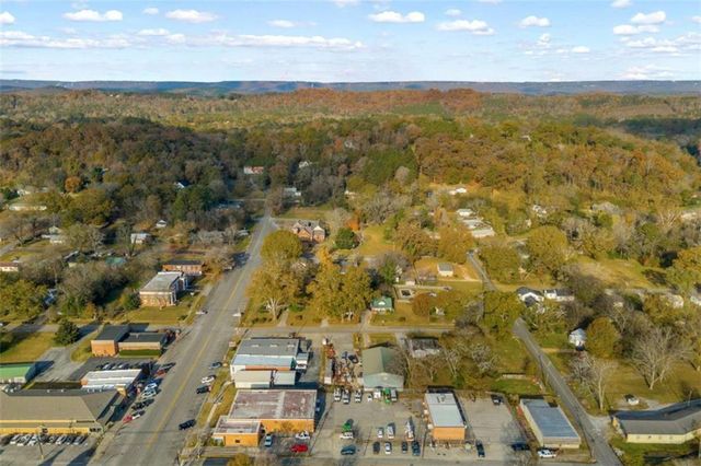 60 Union Street, Summerville, GA 30747