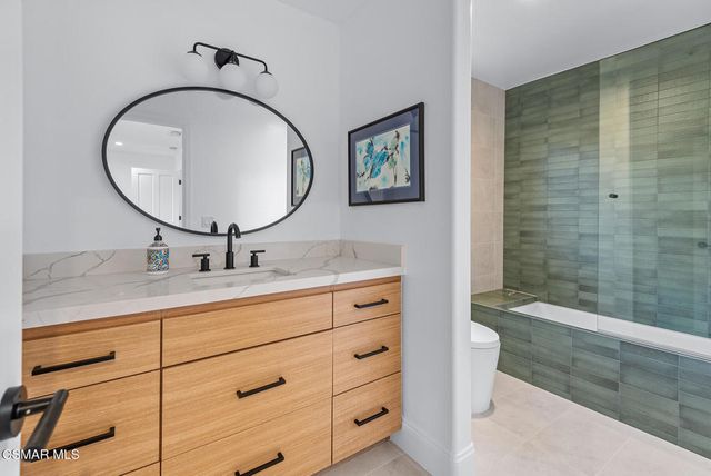 1389 Pathfinder Avenue, Westlake Village, CA 91362
