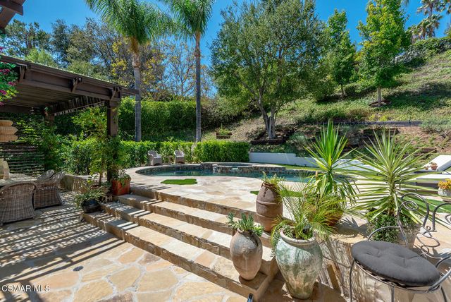 1389 Pathfinder Avenue, Westlake Village, CA 91362