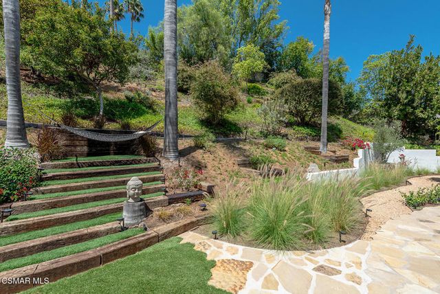 1389 Pathfinder Avenue, Westlake Village, CA 91362