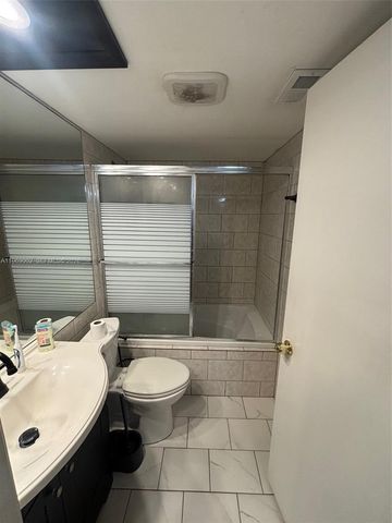 2249 SE 27th Drive 106D, Homestead, FL 33035