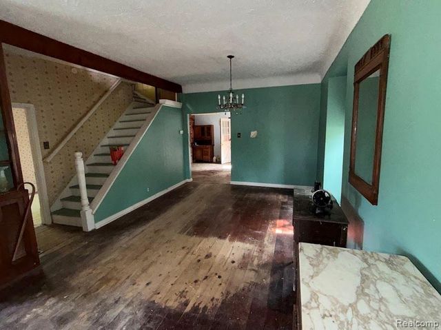 16649 Dixie Highway, Groveland Township, MI 48350