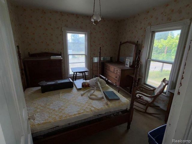 16649 Dixie Highway, Groveland Township, MI 48350