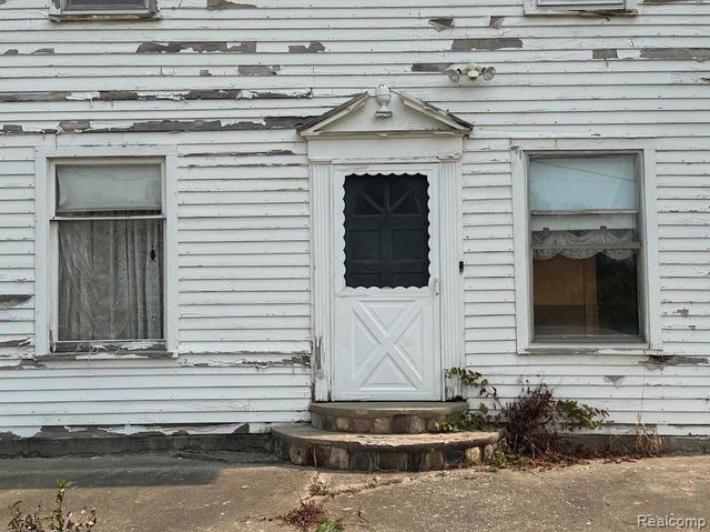 16649 Dixie Highway, Groveland Township, MI 48350