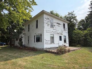 16649 Dixie Highway, Groveland Township, MI 48350