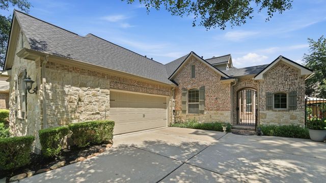 10 Little Falls Place, Tomball, TX 77375