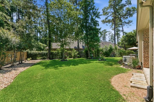 10 Little Falls Place, Tomball, TX 77375