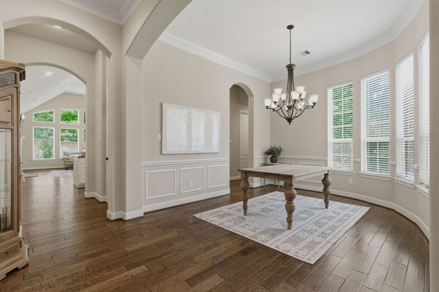 10 Little Falls Place, Tomball, TX 77375