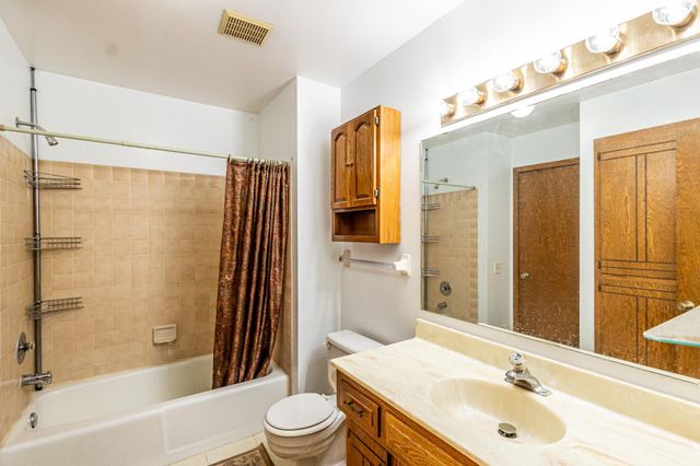 14255 Towers Lane, Eden Prairie, MN 55347