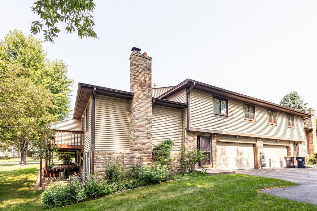 14255 Towers Lane, Eden Prairie, MN 55347 — photo 2