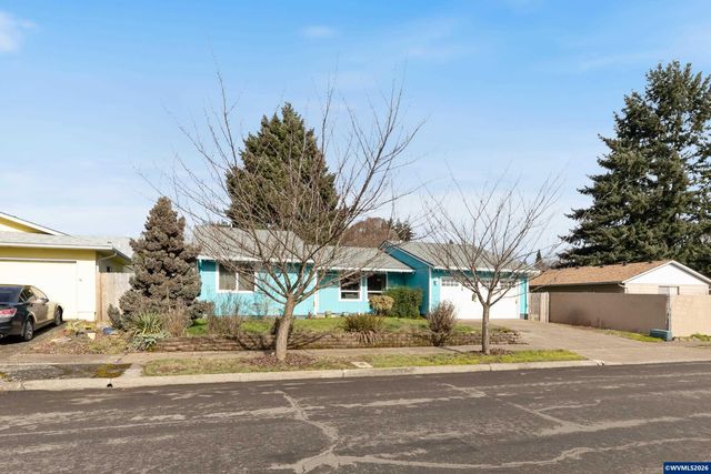 465 Flint Ridge St SE, Salem, OR 97306