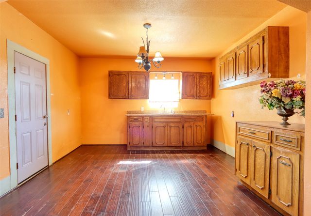 2620 State Highway 7, Chilton, TX 76632