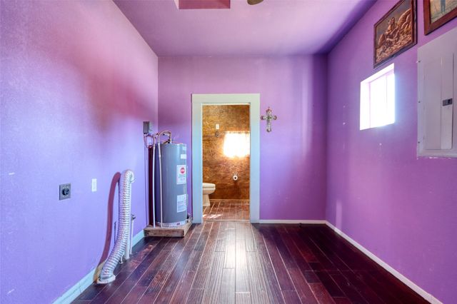 2620 State Highway 7, Chilton, TX 76632