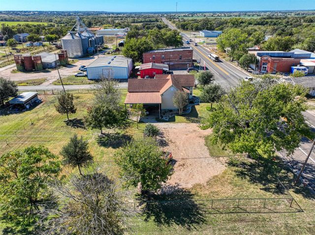 2620 State Highway 7, Chilton, TX 76632