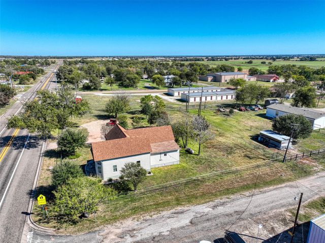 2620 State Highway 7, Chilton, TX 76632