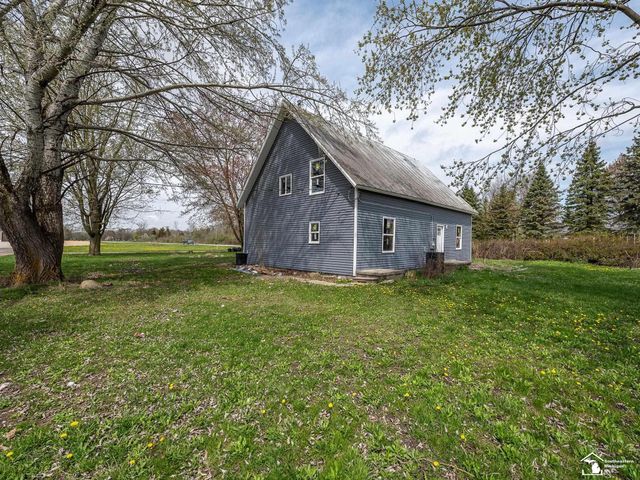 13680 Martinsville Road, Carleton, MI 48117