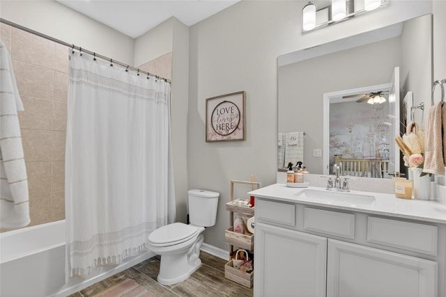 10824 WHITLAND GROVE DRIVE, Riverview, FL 33578