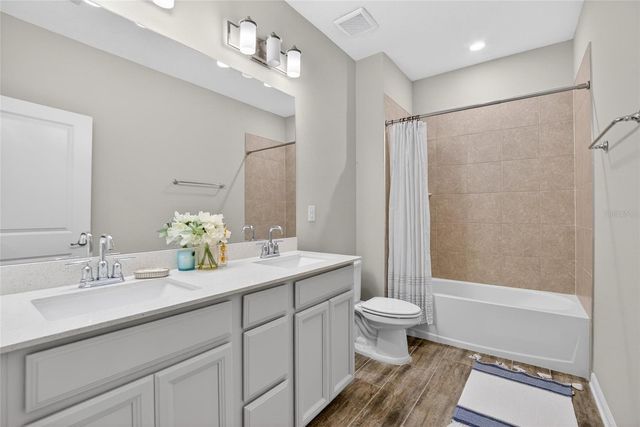 10824 WHITLAND GROVE DRIVE, Riverview, FL 33578