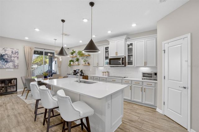 10824 WHITLAND GROVE DRIVE, Riverview, FL 33578