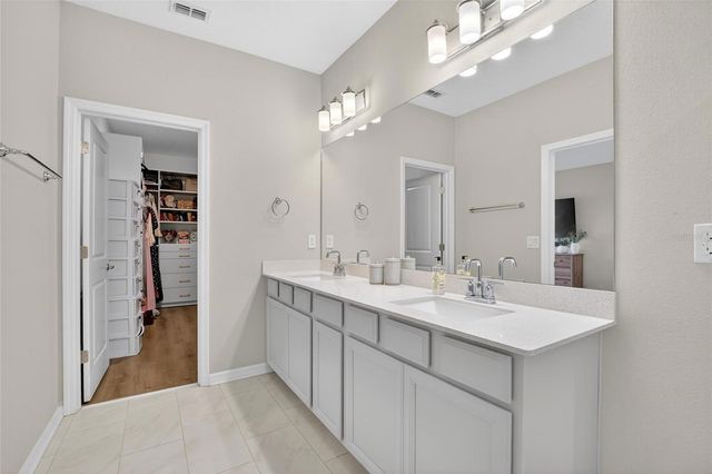 10824 WHITLAND GROVE DRIVE, Riverview, FL 33578