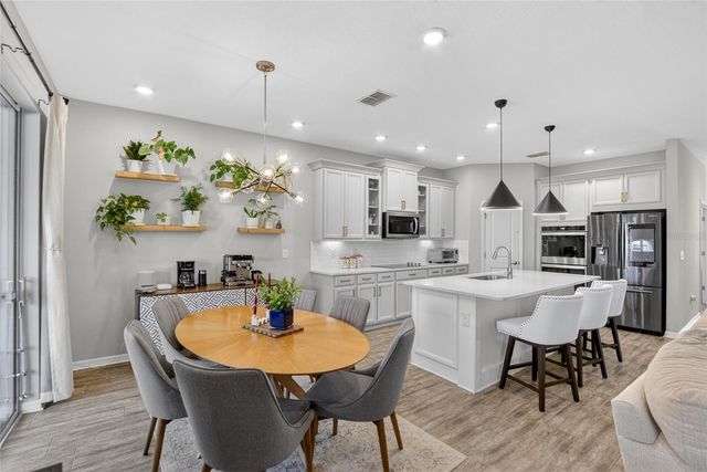 10824 WHITLAND GROVE DRIVE, Riverview, FL 33578