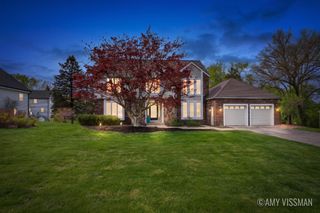 3415 N Applecrest Court Se, Cascade Twp, MI 49301
